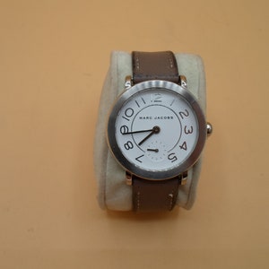 Vintage Marc Jacobs Riley Watch Running and Working Leather Strap Cool Look