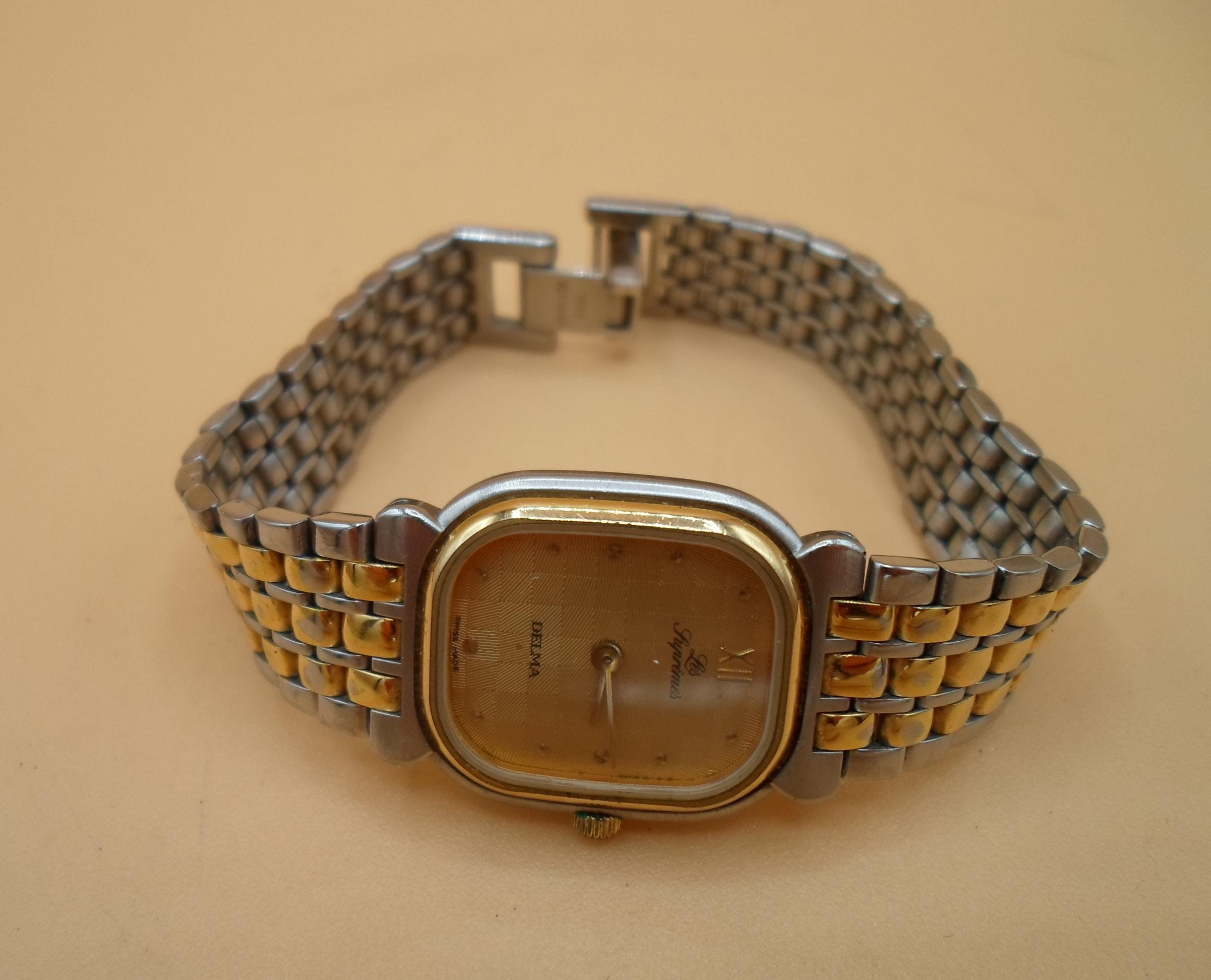 時計 SUPREMES DELMA SWISS MADE DELMA LES SUPREMES QZ SWISS MADE LADIES WRISTWATCH VINTAGE