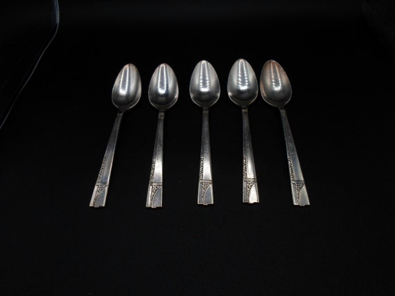 Vintage Art Deco 5 Nobility Silverplate Teaspoons Absolutely the Best Deco Pattern 1940's/50's