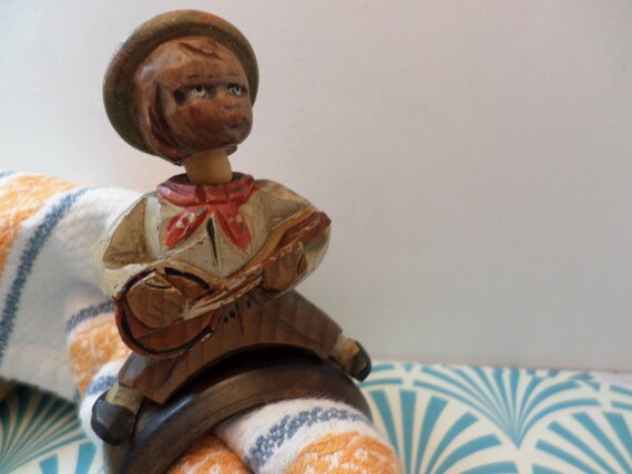 Vintage 40's folk art carved wood bobble head Austrian boy napkin ring