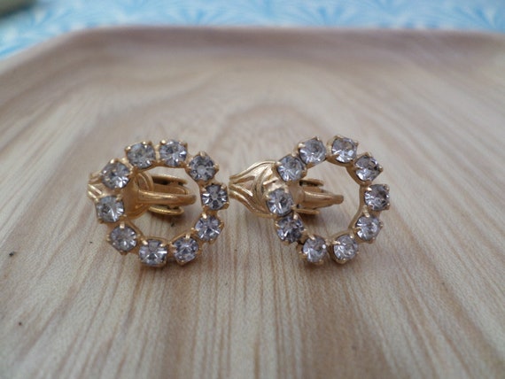 Vintage 1950's eternity circle clip earrings gold tone, rhinestones