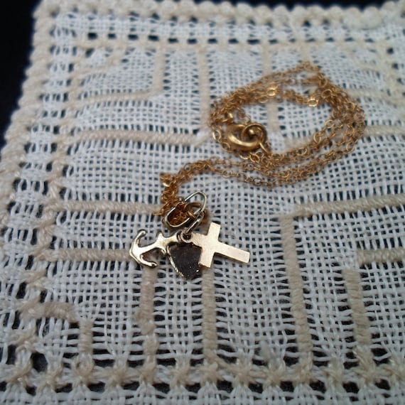 Vintage Faith Hope Charity Charms with 16" Chain Mini Adorable Gold Tone Heart Cross Anchor 1950's