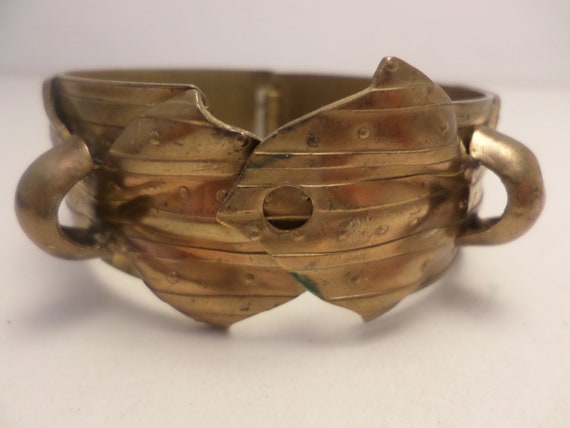 Unique Vintage 1930's brass gold tone metal cuff … - image 2