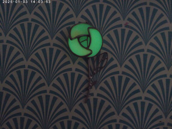 Uranium glass glows 3-D stained glass wall hanging Rose flower