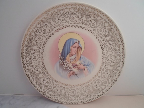 Vintage Madonna Knowles Plate Sacred Heart of Mary Virgin Mother Of Jesus Catholic rare