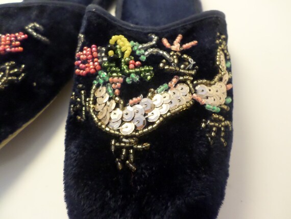 Fabulous Vintage velvet beaded Chinese slippers dragon Royal Navy 8