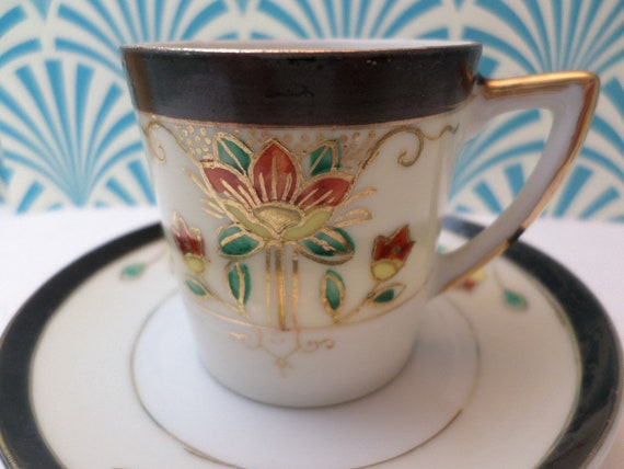 Antique vintage art nouveau deco demi tasse and saucer lustre gold leaf