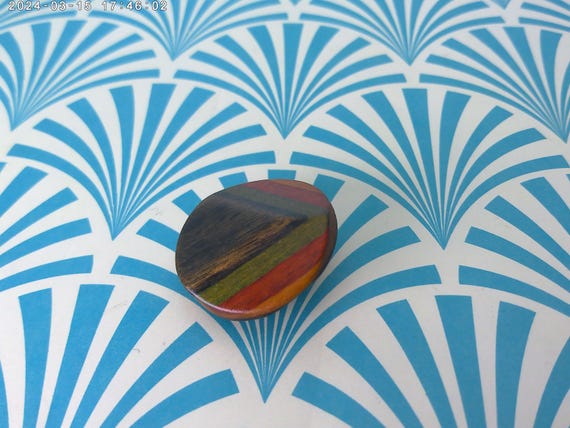 Vintage Deco sliced dyed wood button Lovely 1940's deco style v shape circle