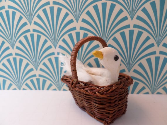 Buyer's Choice Goose in a basket accessory Christmas ornament