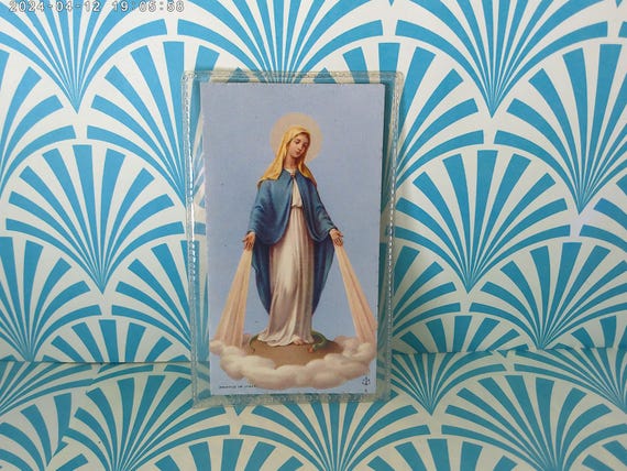 Vintage prayer card 60's Blessed Mother Teen Creed in plastic case