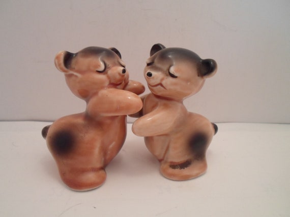 Vintage Huggy Bears Van Tellingen Salt and Pepper Shakers Signed on bottom