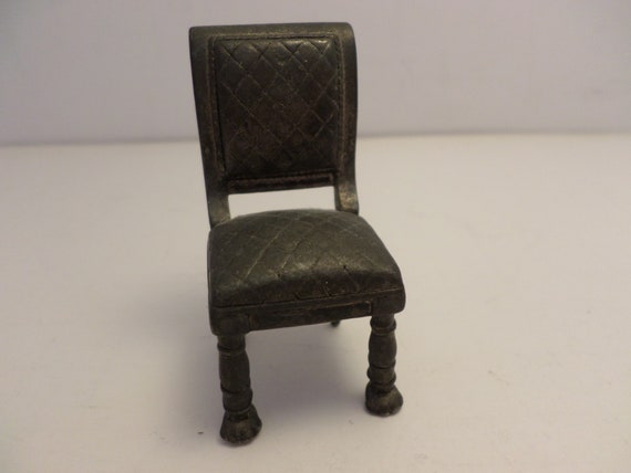 collectable vintage claw foot victorian metal mini chair 3"