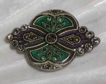 美しいヴィンテージ サイン入り キャサリン ポペスコ フランス ラミネート スワロフスキー クリスタル グリーン & バイオレット エナメル アールデコ ピエール ベックス スタイル ブローチ ピン