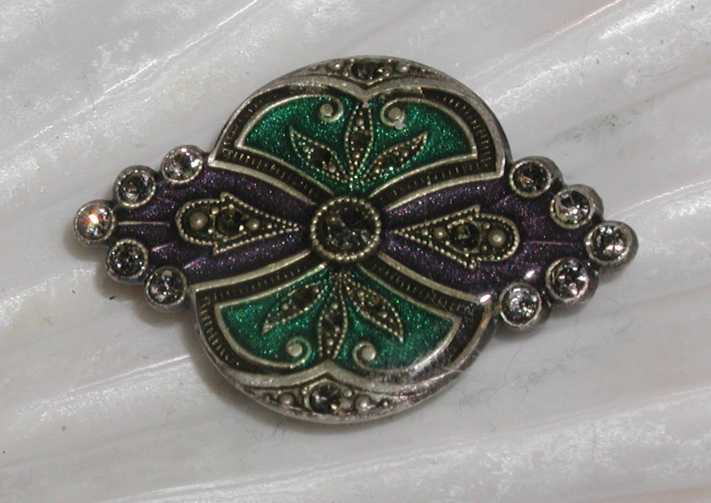 Catherine popesco - Etsy 日本