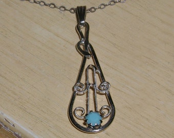 Vintage Filigree Faceted Turquoise Glass Stone Pendant Necklace