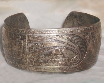 Fabulous Vintage 1933 Chicago World's Fair Silver Plated  "A Century Of Progress" Skyline Wide Adjustable Cuff Bracelet