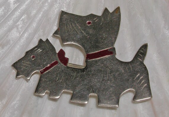 Darling Vintage 1920's Pair of Scottie Dogs Etche… - image 2