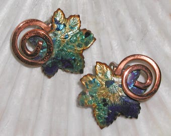 VINTAGE Matisse Renoir Peter Pan Copper Necklace and  display picture 3