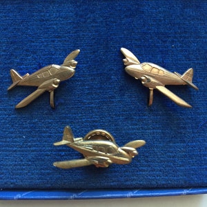 Vintage Pilot Stewardess General Aviation Airplane Screw Back Earrings and Lapel Pin Balfour Original Box