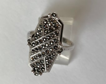 Vintage Art Deco Sterling Silver Marcasite Ring  Size 8