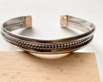 N1368 ヴィンテージ ソリッド スターリングシルバー カフブレスレット