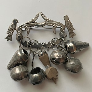 Vintage Penca De Balangandan Traditional Pin