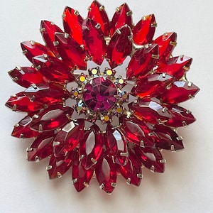 No.0215ヴィンテージジュリアナスタイルサフィレット＆ドラゴンブレスブローチ Vintage Large Red Rhinestone Flower Pin Brooch - Etsy
