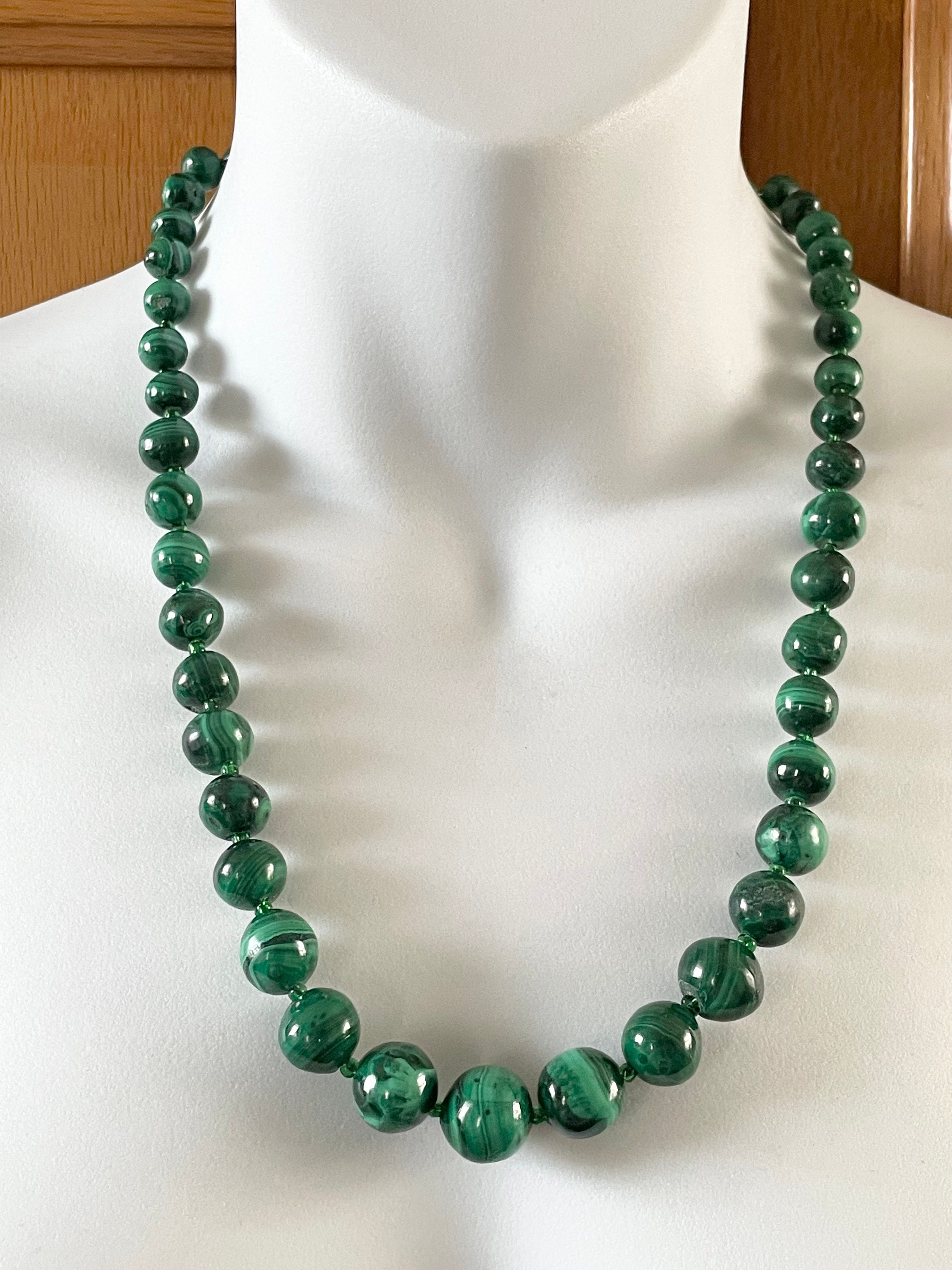 Vintage Graduated Malachite Bead Necklace - Etsy