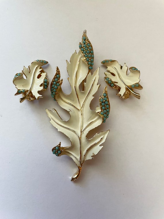 Vintage 1960’s Enamel Oak Leaf Pin and Earrings Se