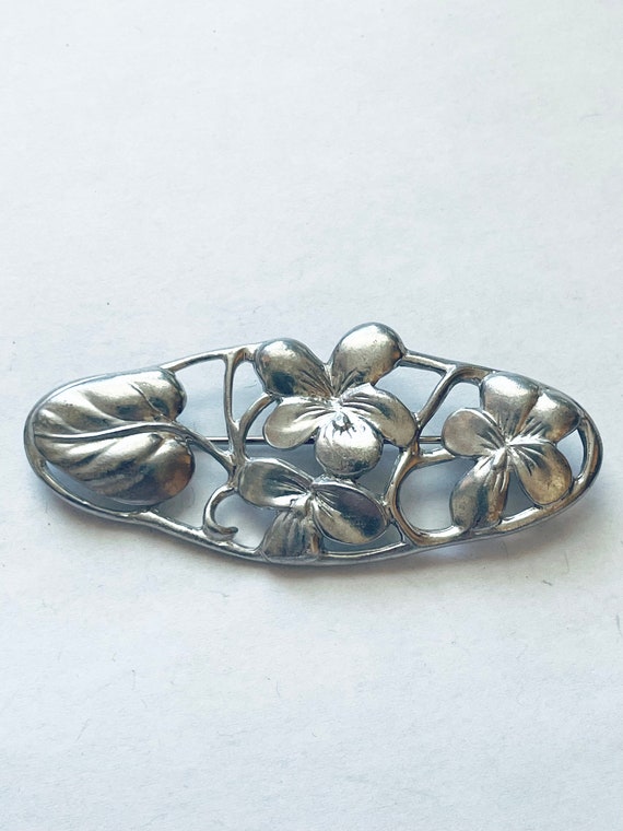 Vintage 1940’s Pot Metal Dogwood Pin