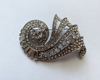 Grande Broche Fleur Joan Rivers - Fausses Perles Roses, émaillée, Ton Or, Rose Et Vert
