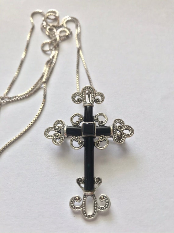 Collier Art Déco En Argent 925 - Pendentif Croix Avec Onyx Et Marcassites - Chaîne Incluse
