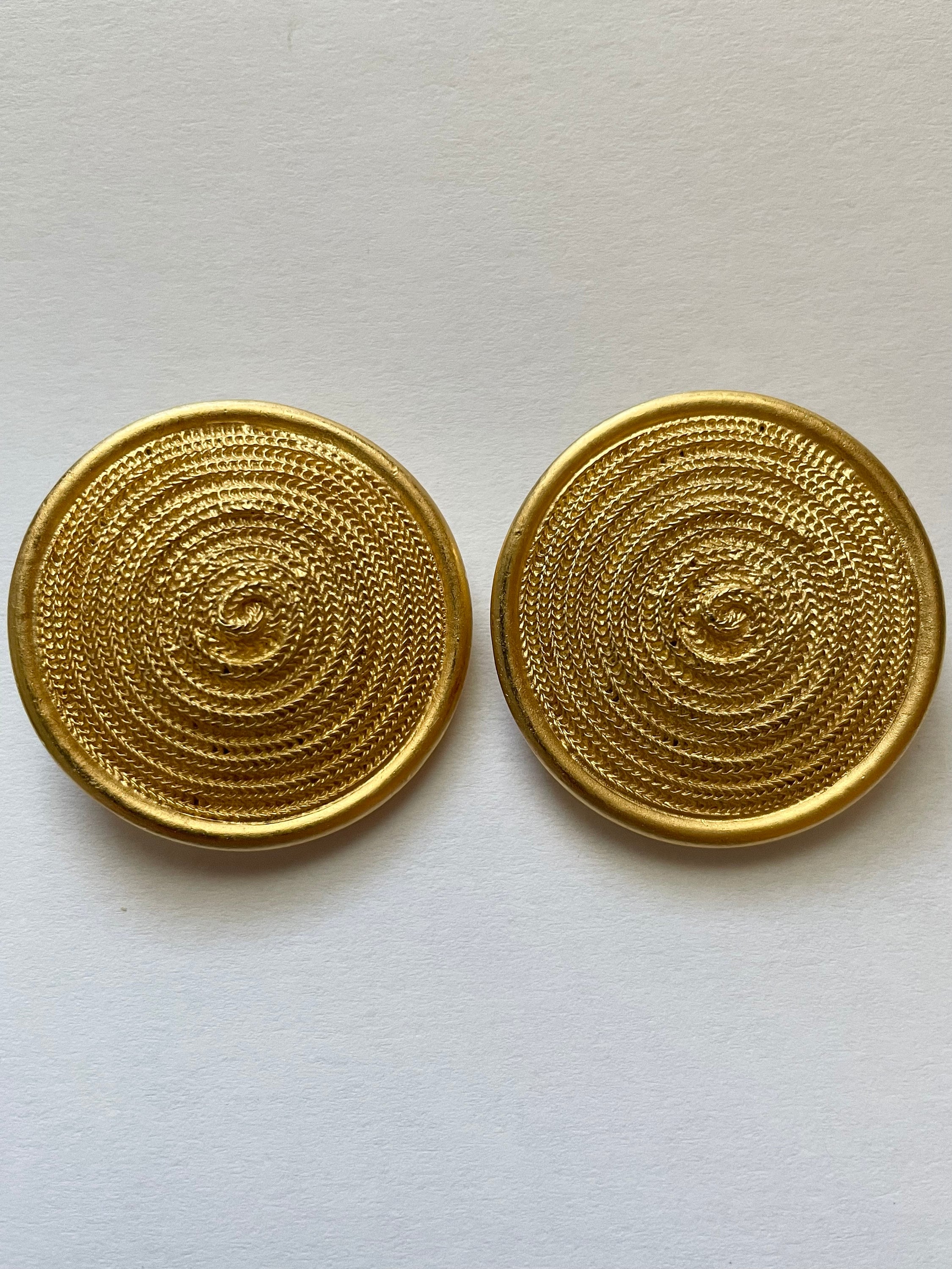 Vintage Les Bernard Large Button Style Clip Earrings