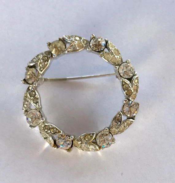 Vintage Crown Trifari Rhinestone Circle Wreath Pin