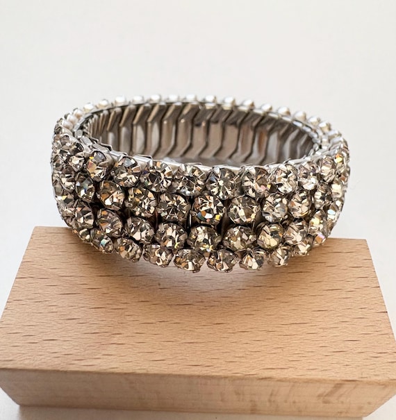 Vintage Clear Rhinestone Expansion Bracelet