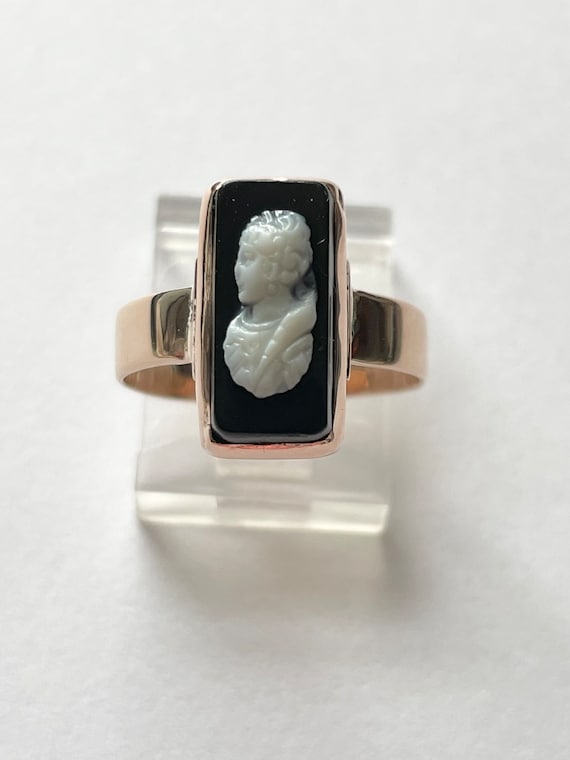 Victorian 14k Rose Gold Black Cameo Ring Size 7 - image 1