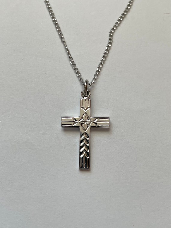 ヴィンテージ スターリングシルバー エッチング クロス ネックレス