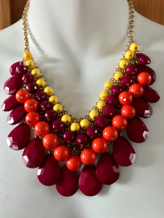 Vintage RJ Graziano Raspberry Color Bead Bib Neck… - image 1