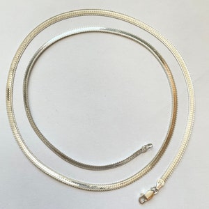 Vintage 20” MILOR Sterling Silver Herringbone Silver Necklace 3mm