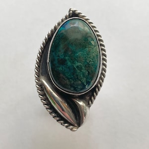 Vintage sterlingzilveren grote Chrysocolla-ring maat 8
