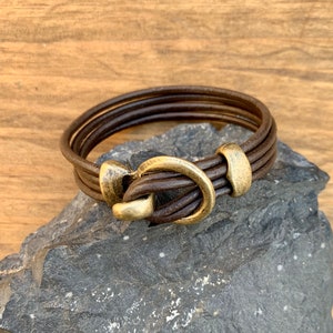 Men’s Leather Bracelet Antique Bronze Clasp Wrap Leather Bracelet Boho Leather Jewellery For Men