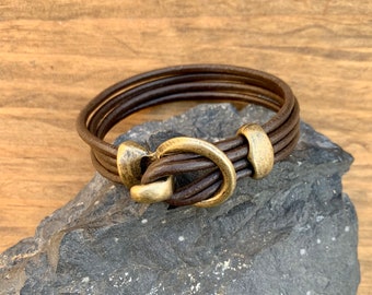 Men’s Leather Bracelet Antique Bronze Clasp Wrap Leather Bracelet Boho Leather Jewellery For Men