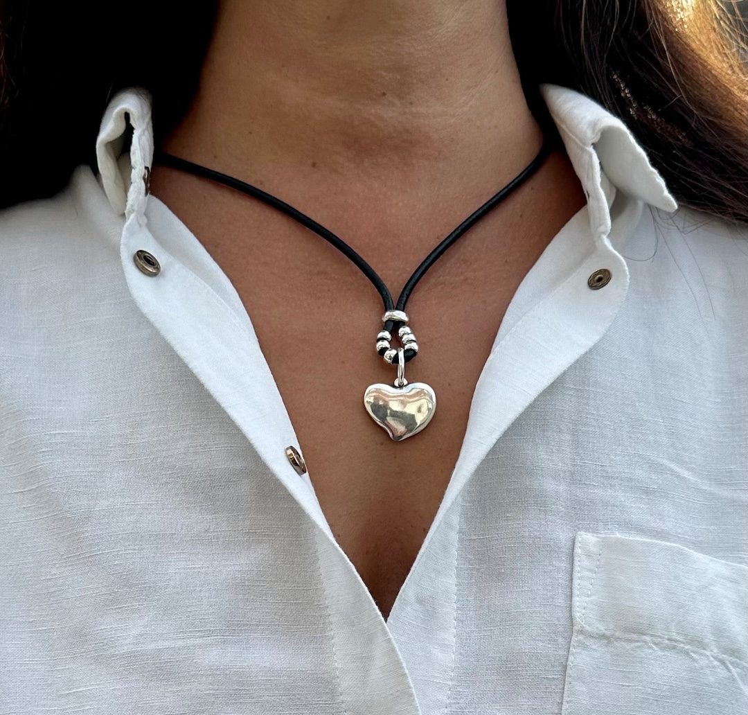 GelConnie Boho Leather Necklace For Women – Adjustable Western Choker With Teardrop Leaf Pendant, Layered Style - View #2