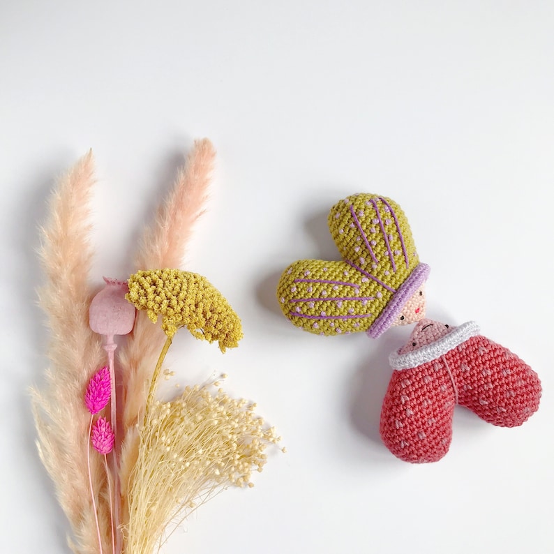 ENGLISH & FRANÇAIS: PDF crochet amigurumi pattern Lovebugs image 1