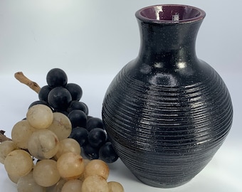 Ribbed Vase