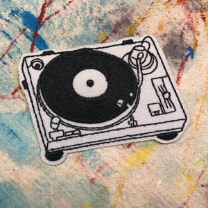 Embroidered Retro Record Player - Iron On or Sew On - Patch