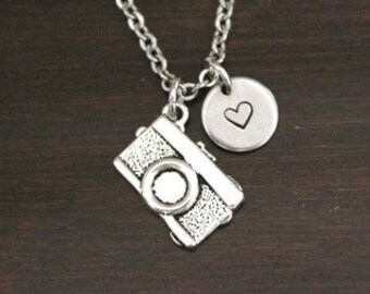 Camera Necklace - Camera Jewelry - Camera Charm - Camera Lover Gift - Photographer Necklace-Photographer Jewelry-Photography Necklace-I/B/H