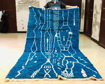 FineMoroccanRugst: Azilal rug , Moroccan azilal rug , vintage rug , Handmade Kraft , berber teppich , tapis berger -custom made