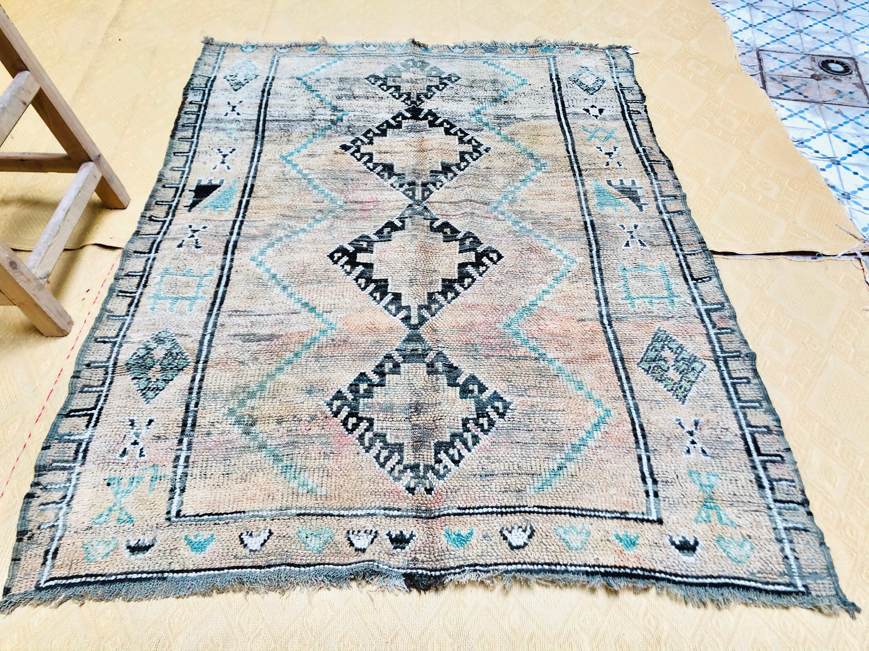 Moroccan Rug Moroccan Vintage Boujaad Rug Moroccan Berber Etsy