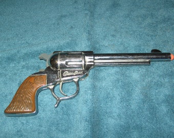 Vintage George Schmidt- 1952-53 *ALAN LADD* "SHANE" Toy Cap Gun In Excellent, Aged Beautifully Condition..